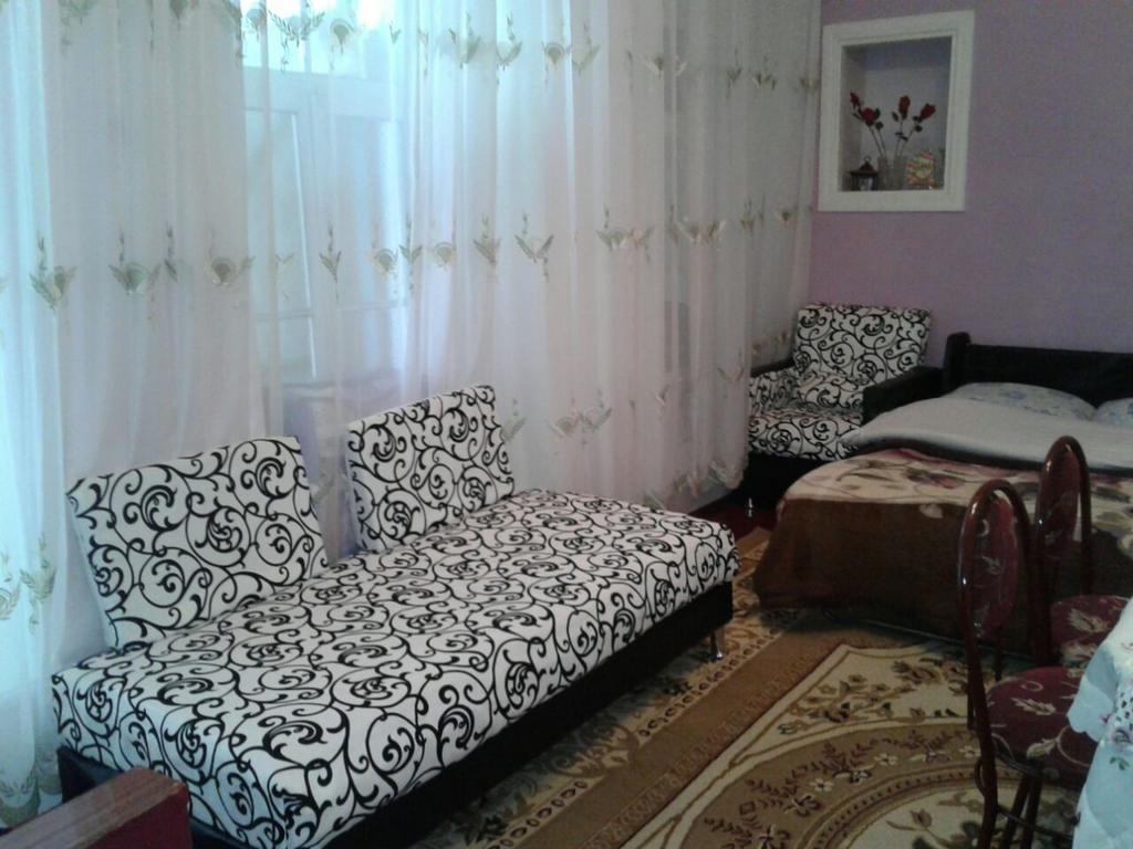 Ilgar'S Hostel Шеки Экстерьер фото
